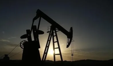 ABD-İran diplomasi beklentisi Brent petrolü 85 doların altına çekti