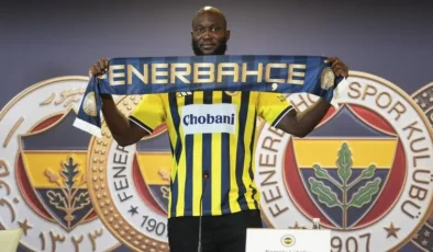 Fenerbahçe’de Romelu Lukaku için imza töreni düzenlendi
