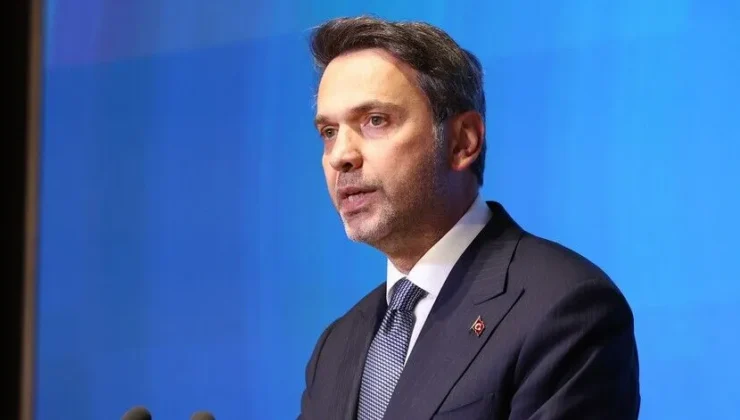 Bakan Bayraktar, Türkiye’nin enerjide çeyrek asra 100 yıllık işi sığdırdığını bildirdi