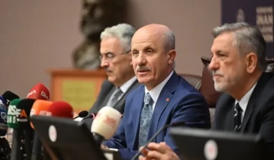 YÖK Başkanı Özvar: Yükseköğretim sistemi küresel ölçekte süper güçlerle rekabet edebilecek bir altyapıya sahiptir